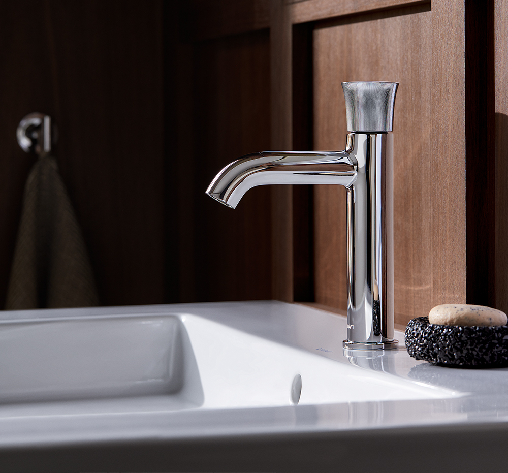 Detailansicht eines Waschbeckens der Serie Duravit White Tulip