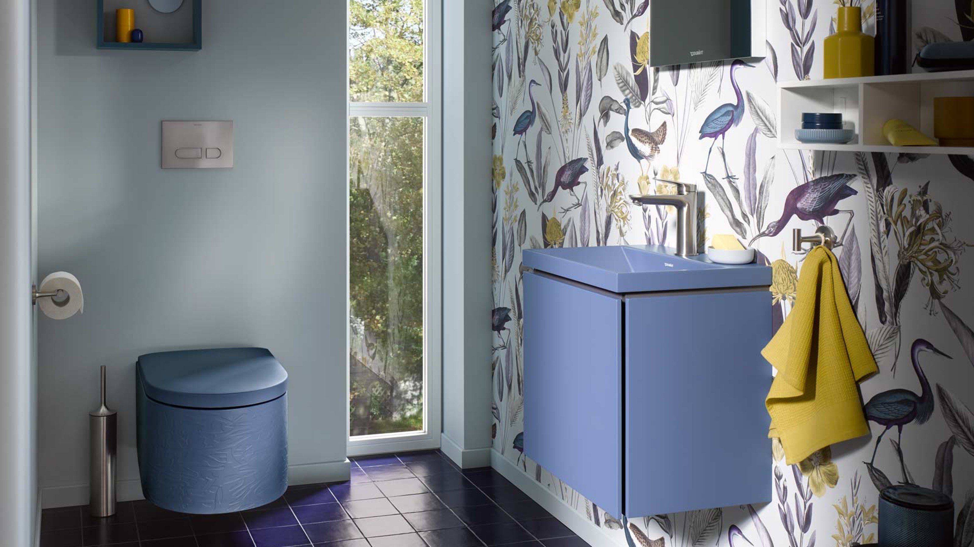 Vitrium WC und Waschtisch in Salonblau Matt