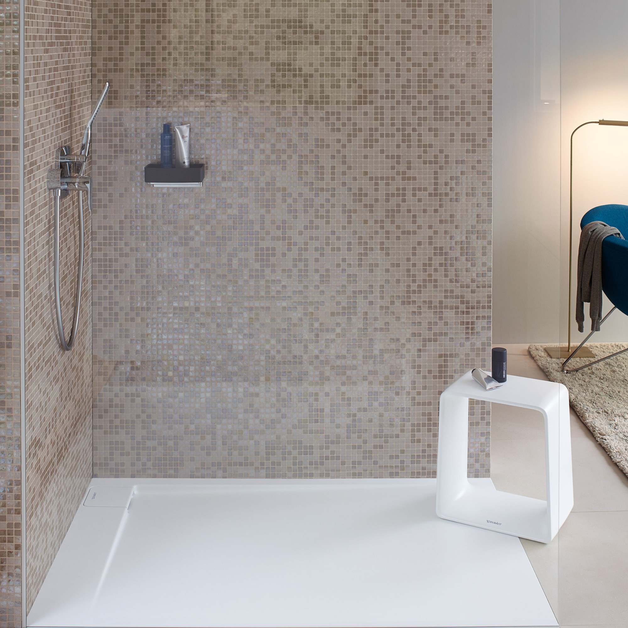 Begehbare Duschwanne der Serie P2 Comfort von Duravit