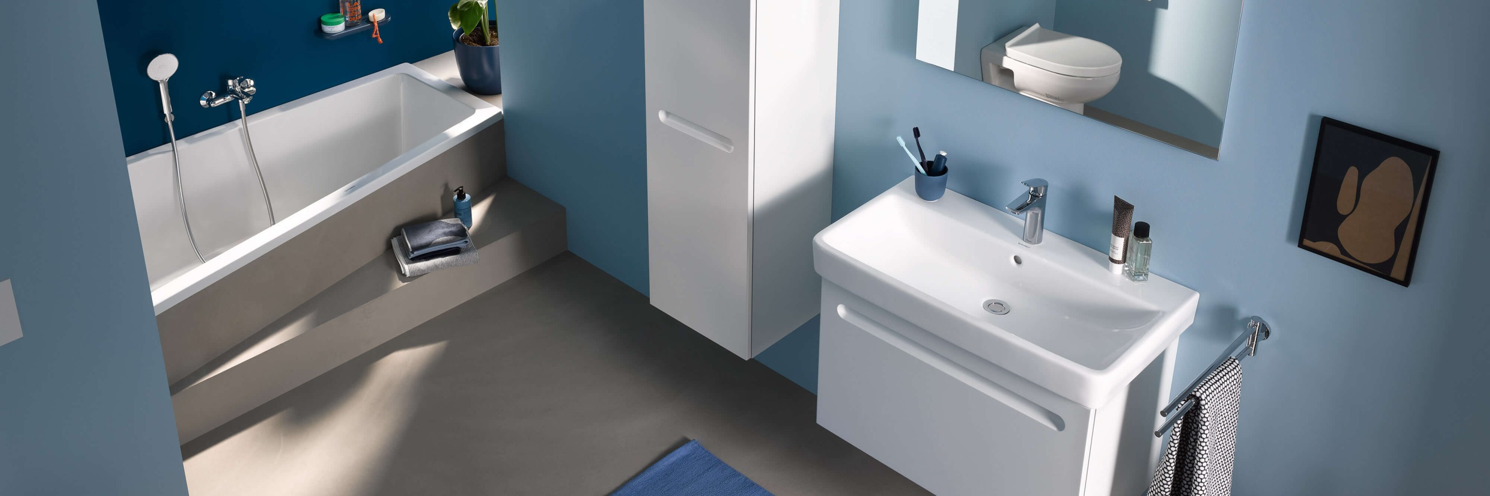 Modernes Badezimmer mit Duravit No.1 Waschtisch