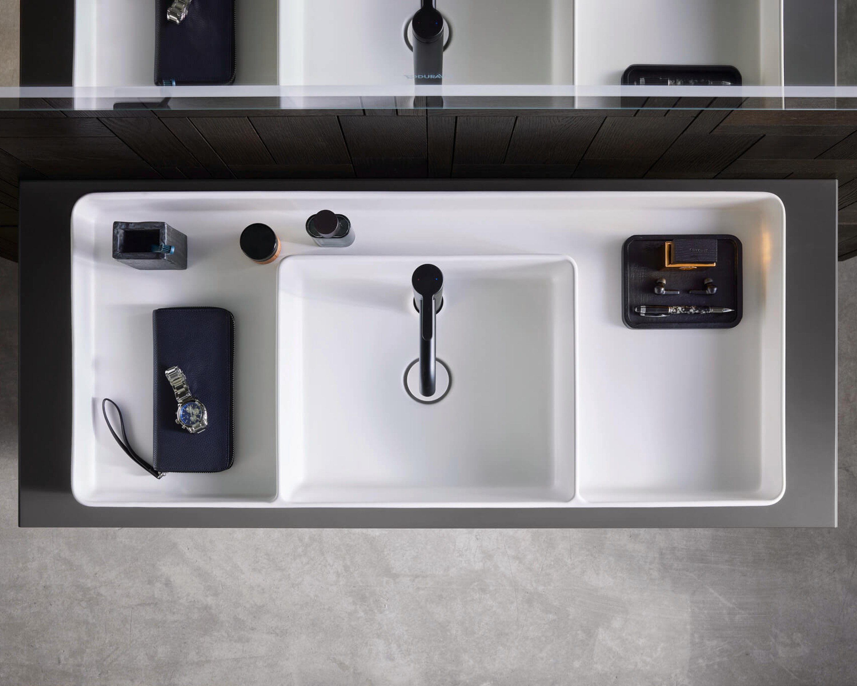 Draufsicht auf einen Waschtisch der Serie Bento Starck Box von Duravit