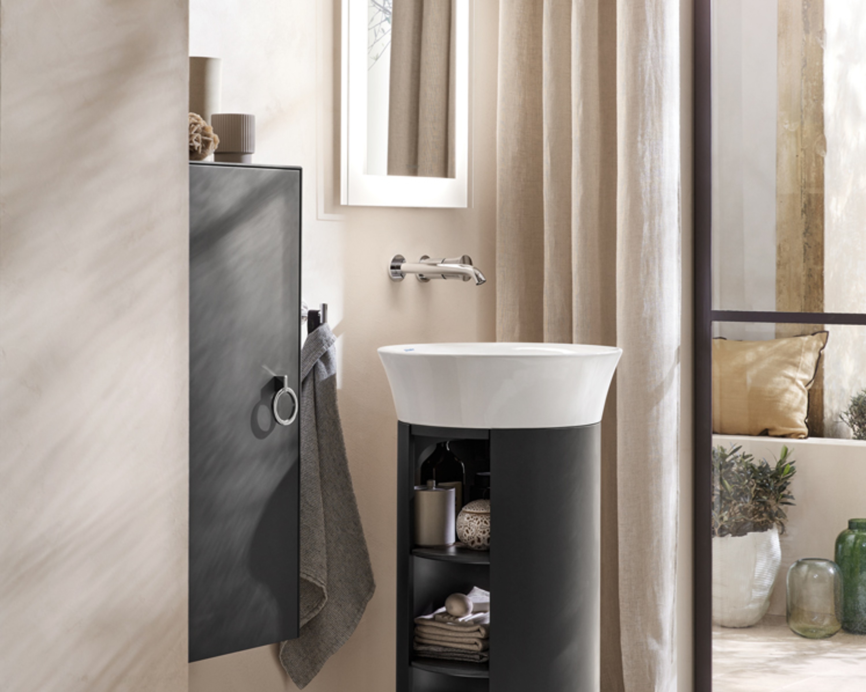 Waschplatz der Serie White Tulip von Duravit