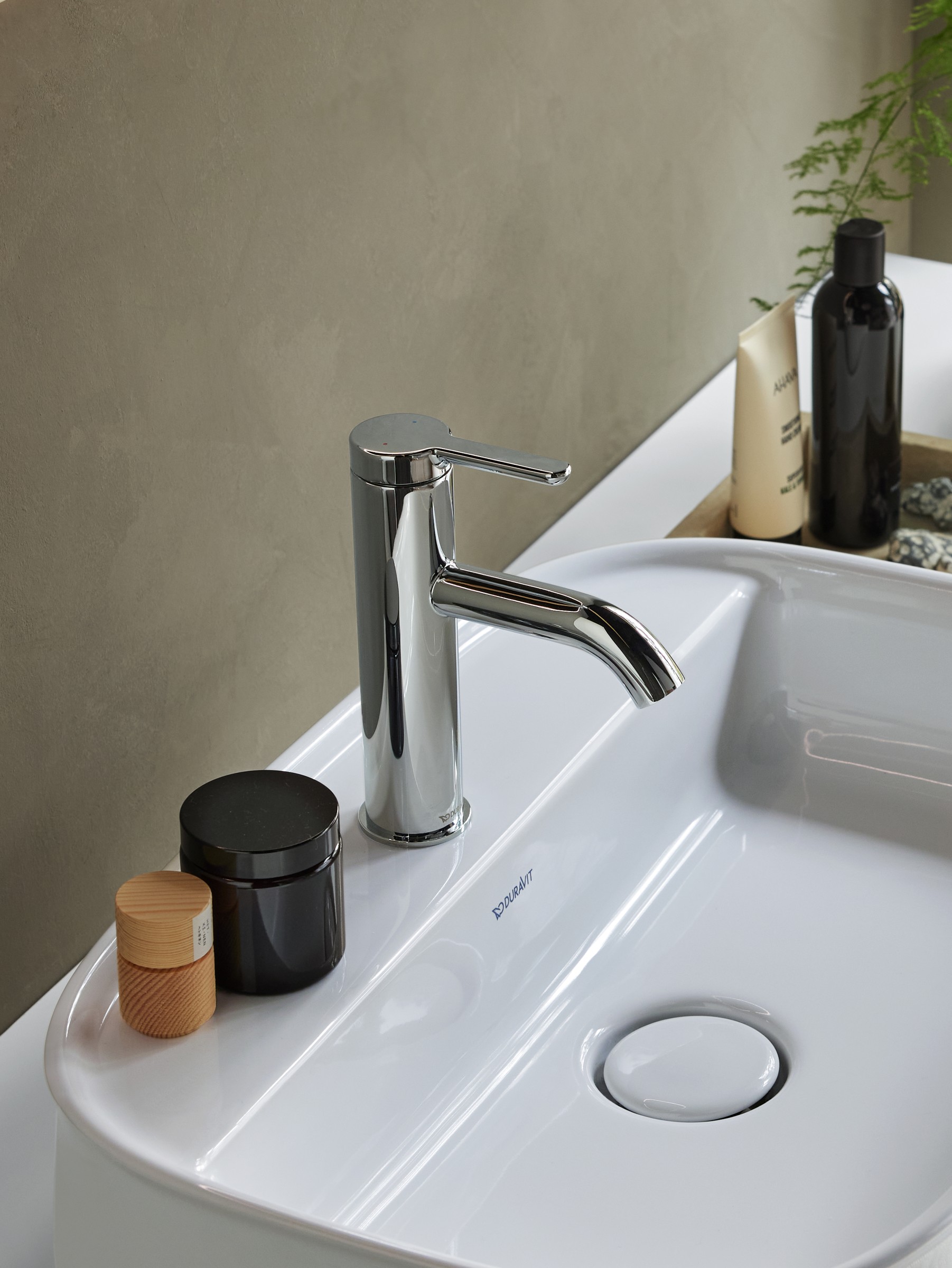 Duravit C1 faucet on a zencha sink