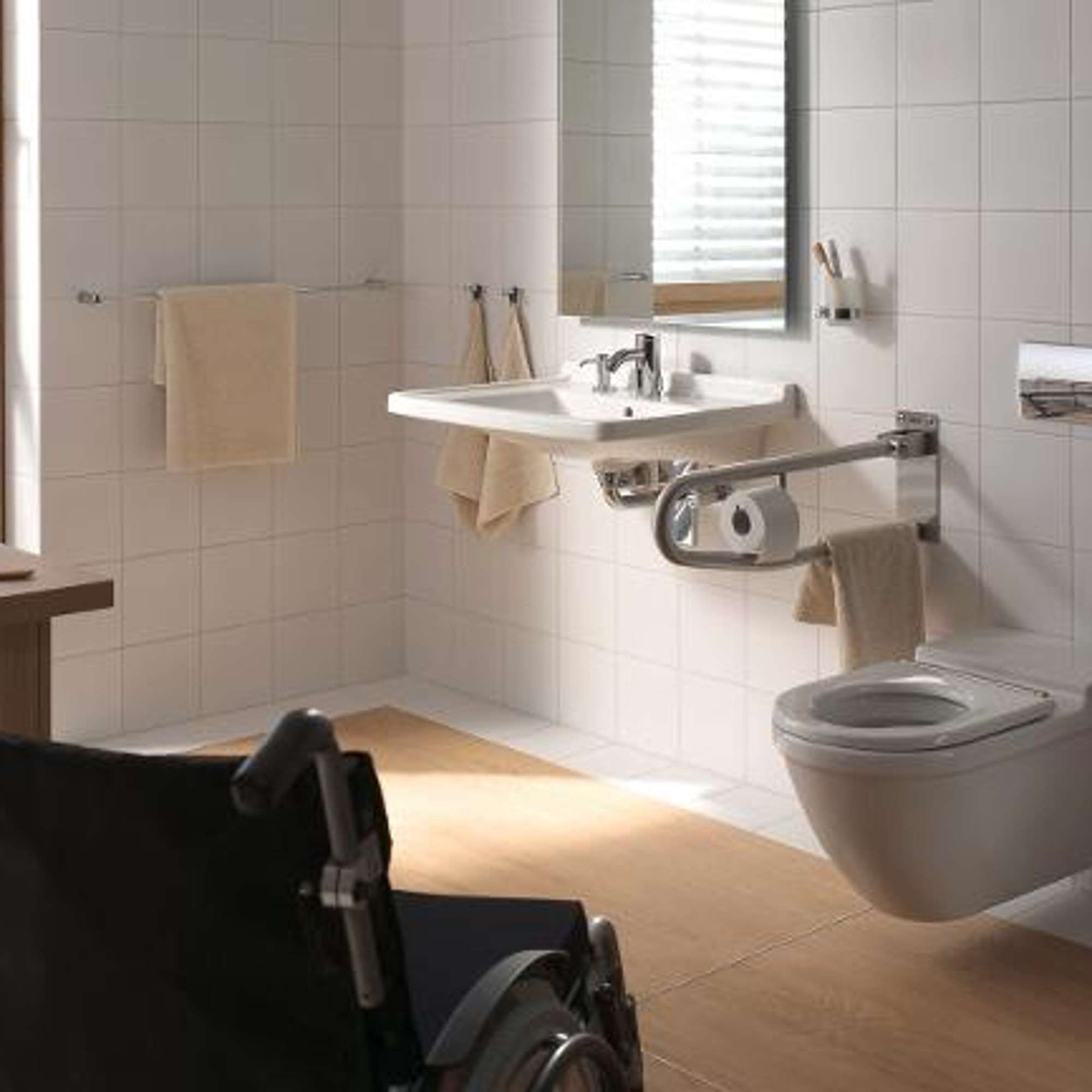 Wheelchair-accessible bathroom.