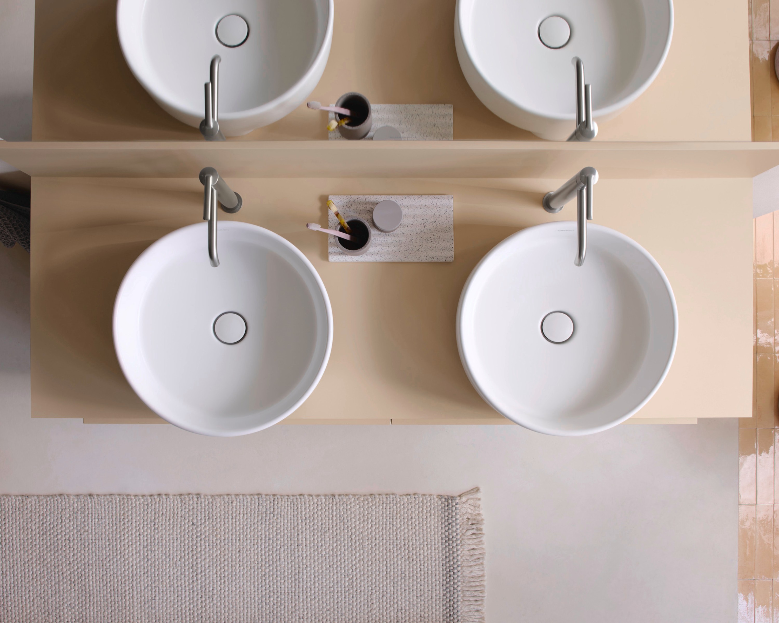 Top view of two countertop sinks from the Duravit Balcoon series in white