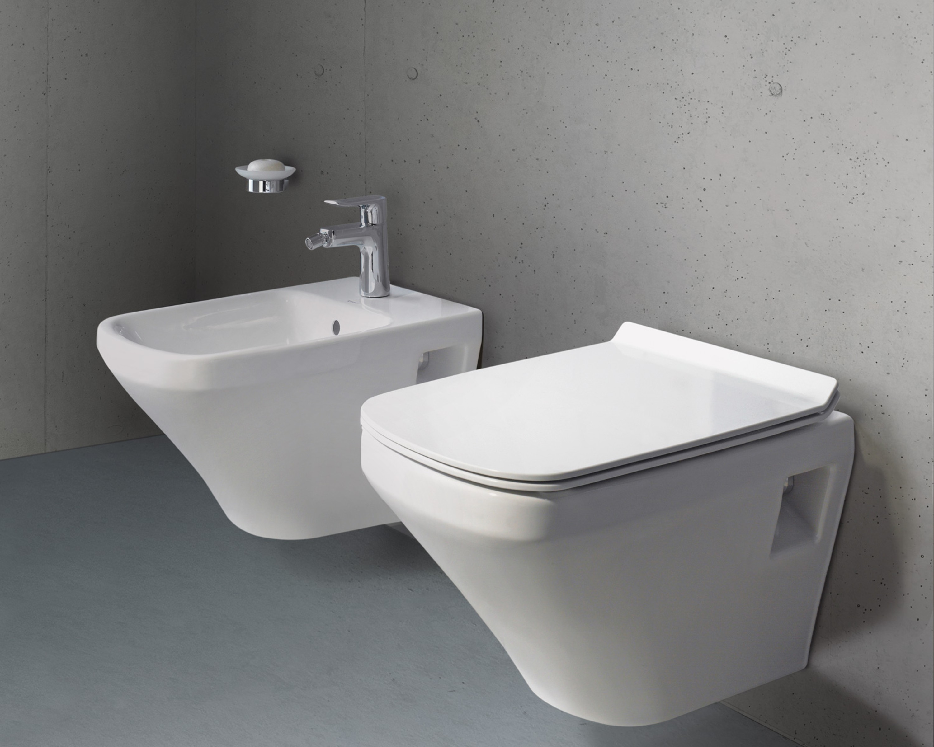 Wall-mounted toilet and bidet from the Duravit DuraStyle series