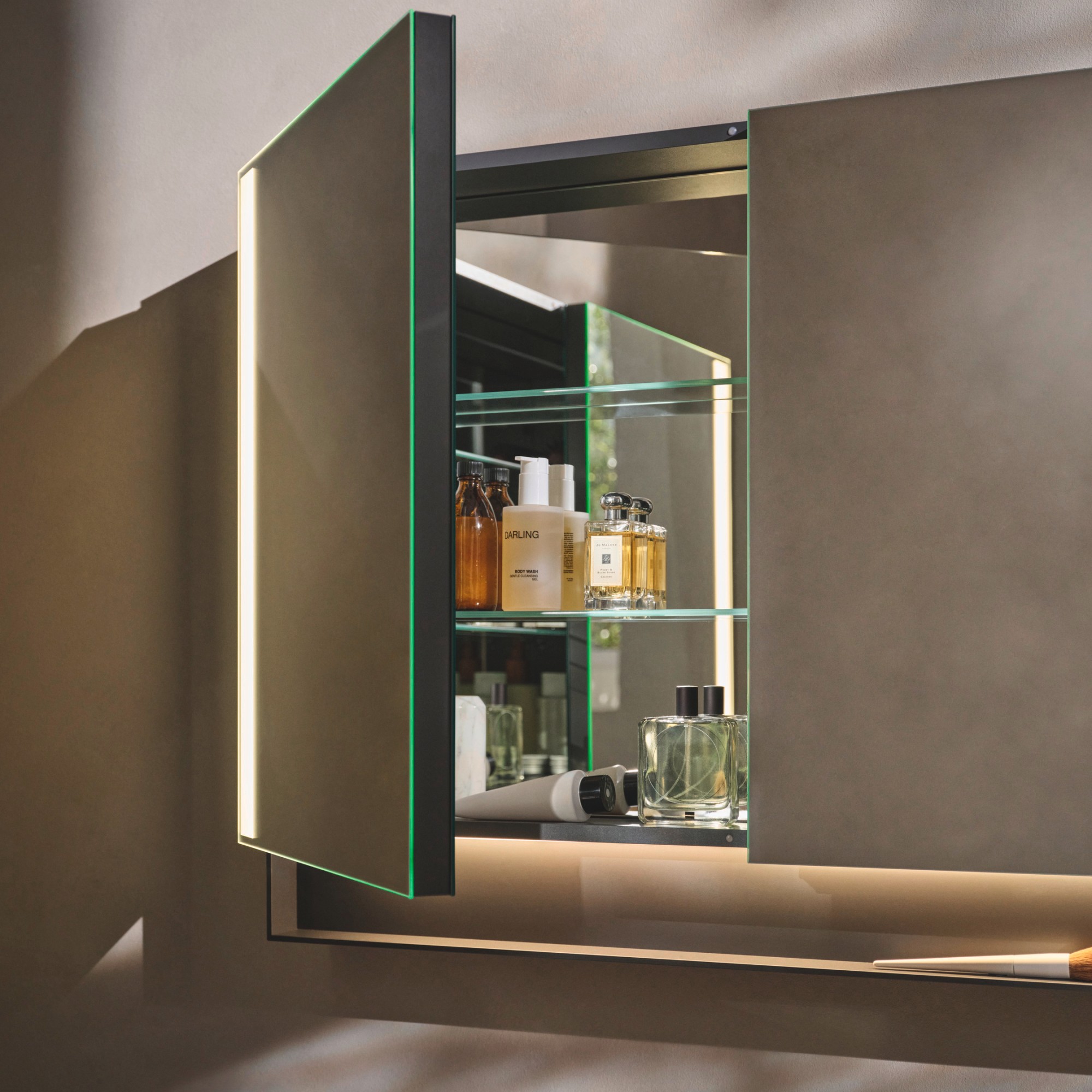 Collection One Mirror Cabinet