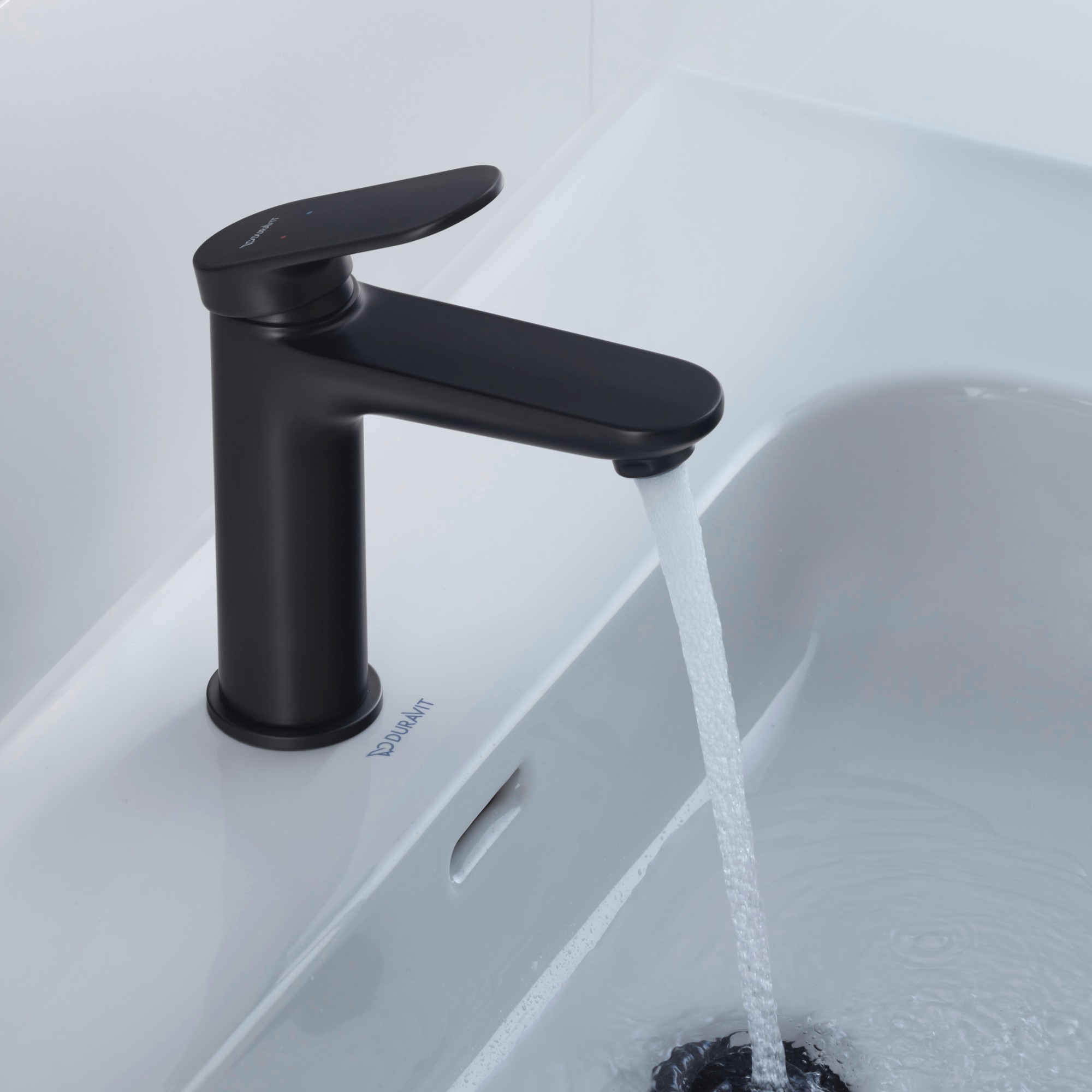 Wave Waschtischarmatur in Schwarz matt