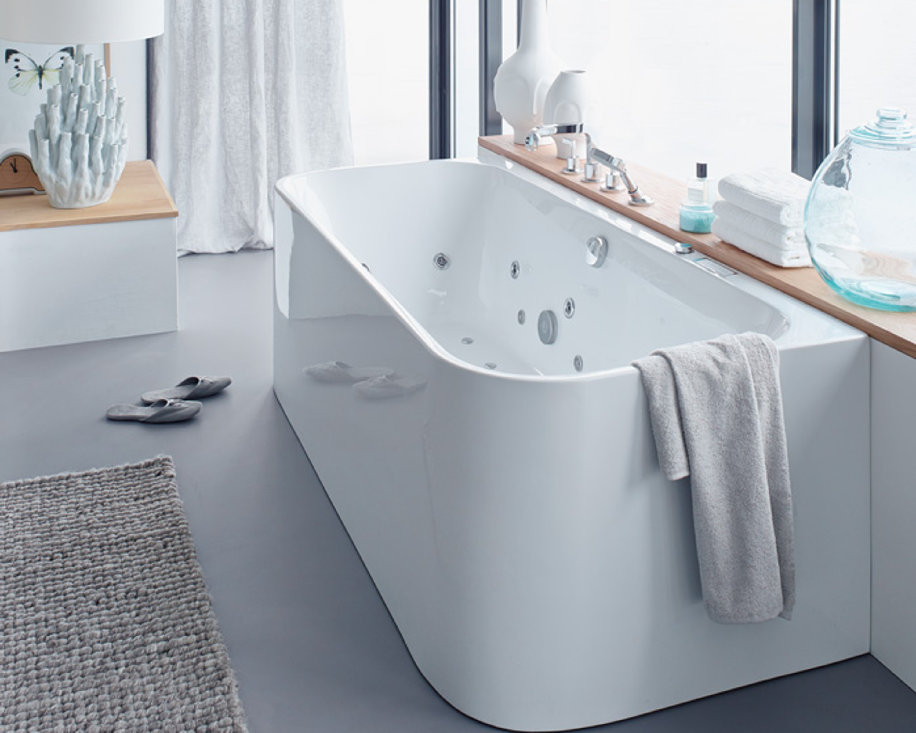 Badewanne der Serie Duravit Happy D.2