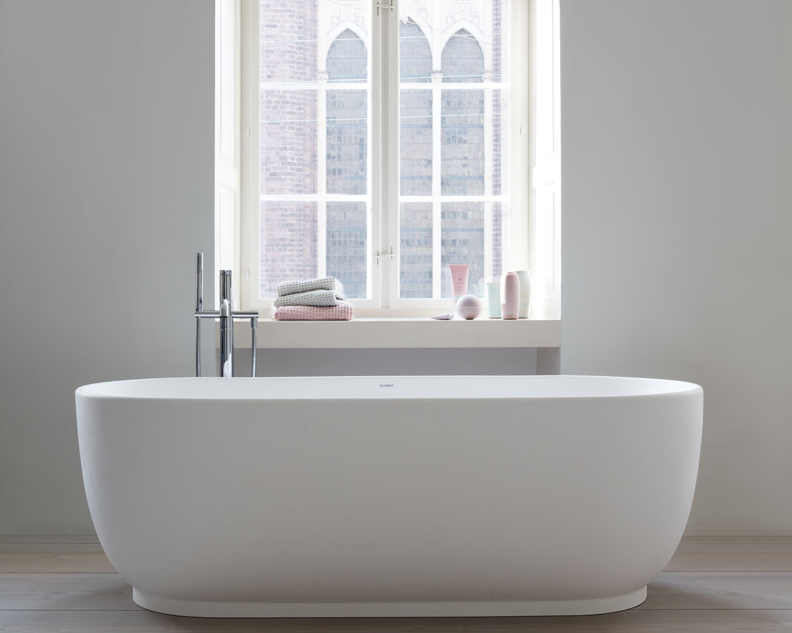 Luv freistehende Badewanne