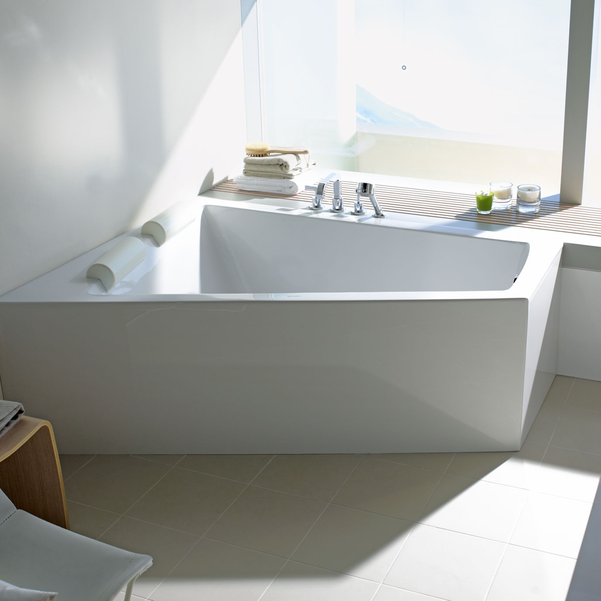 Paiova Eckbadewanne für zwei Personen