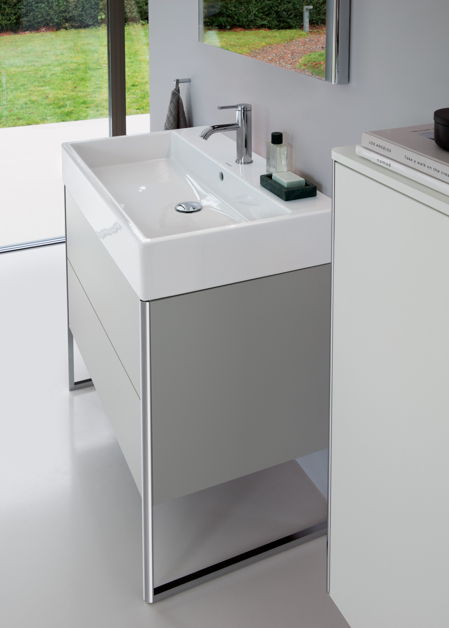 Sink from the Duravit Vero Air series