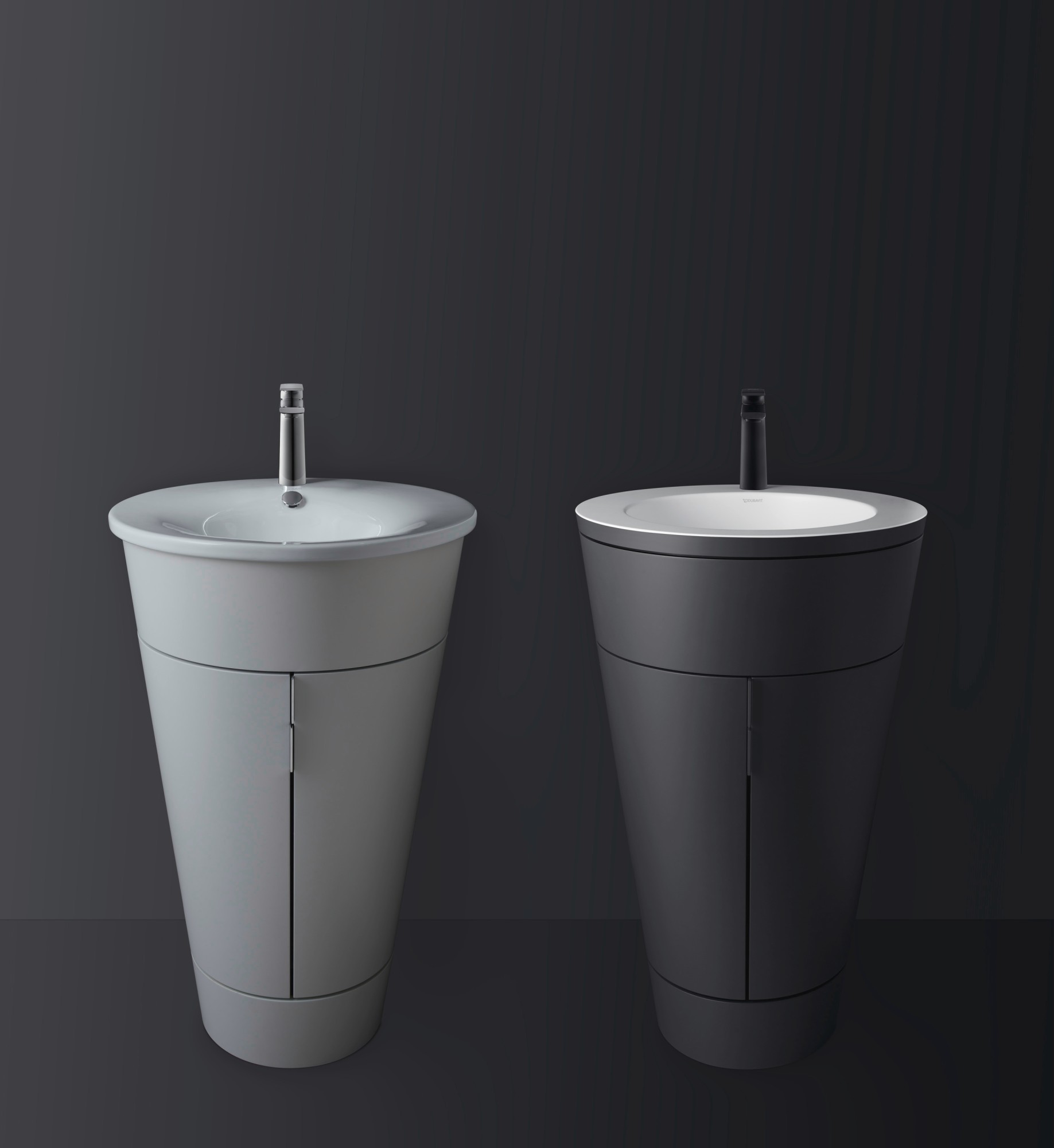 I 2 modelli affiancati del cono di Starck della serie Duravit Starck 1: l'originale e il nuovo set c-bonded
