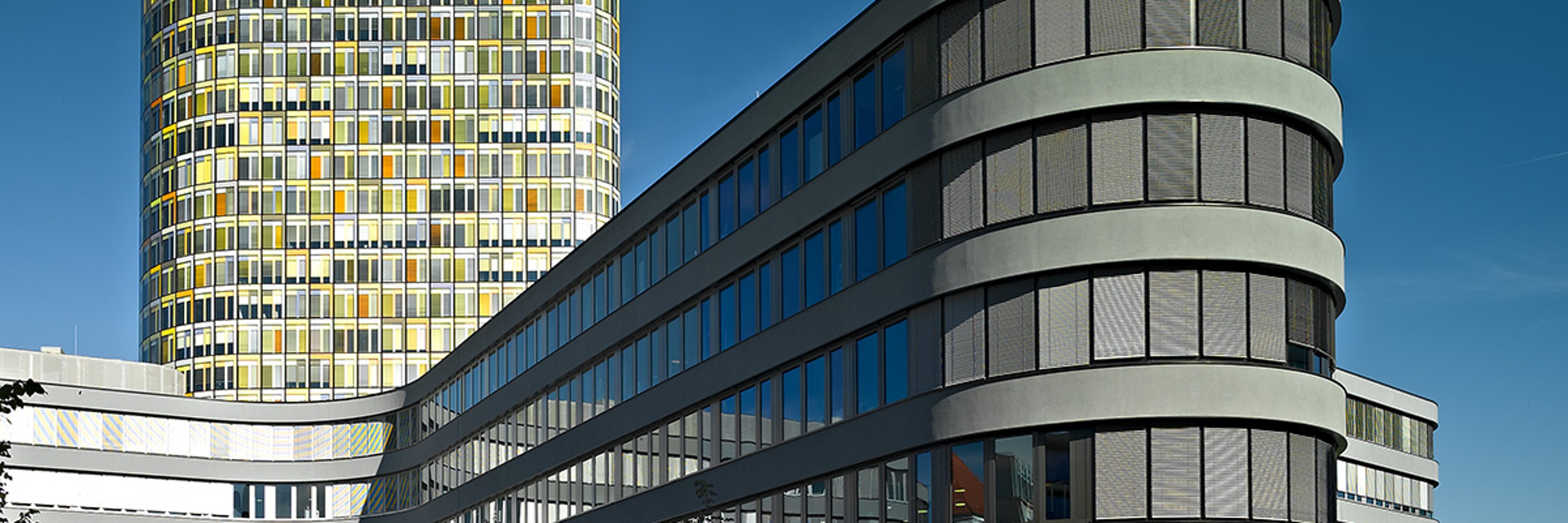 ADAC Zentrale Gebäudeansicht von außen