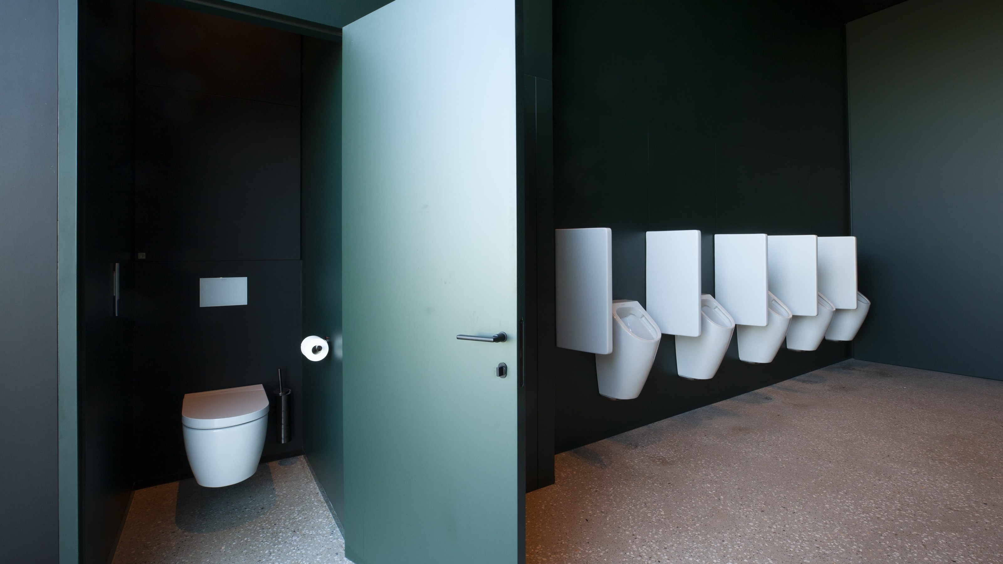 Das Premium-Dusch-WC SensoWash Starck f Plus bietet maximalen WC-Komfort plus Hygiene. (Bildquelle: Duravit AG)