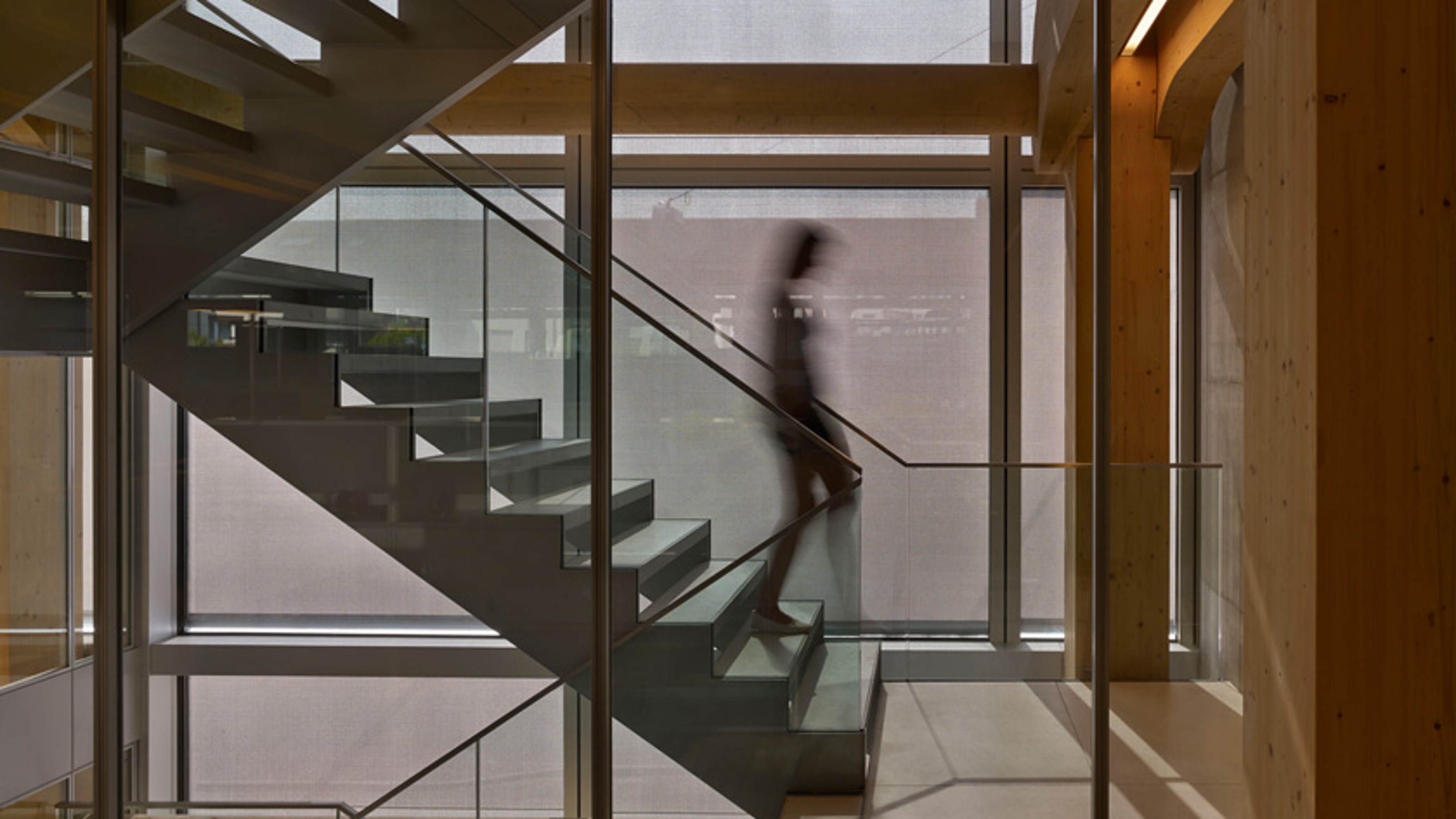 Tamedia publishing house, stairwell