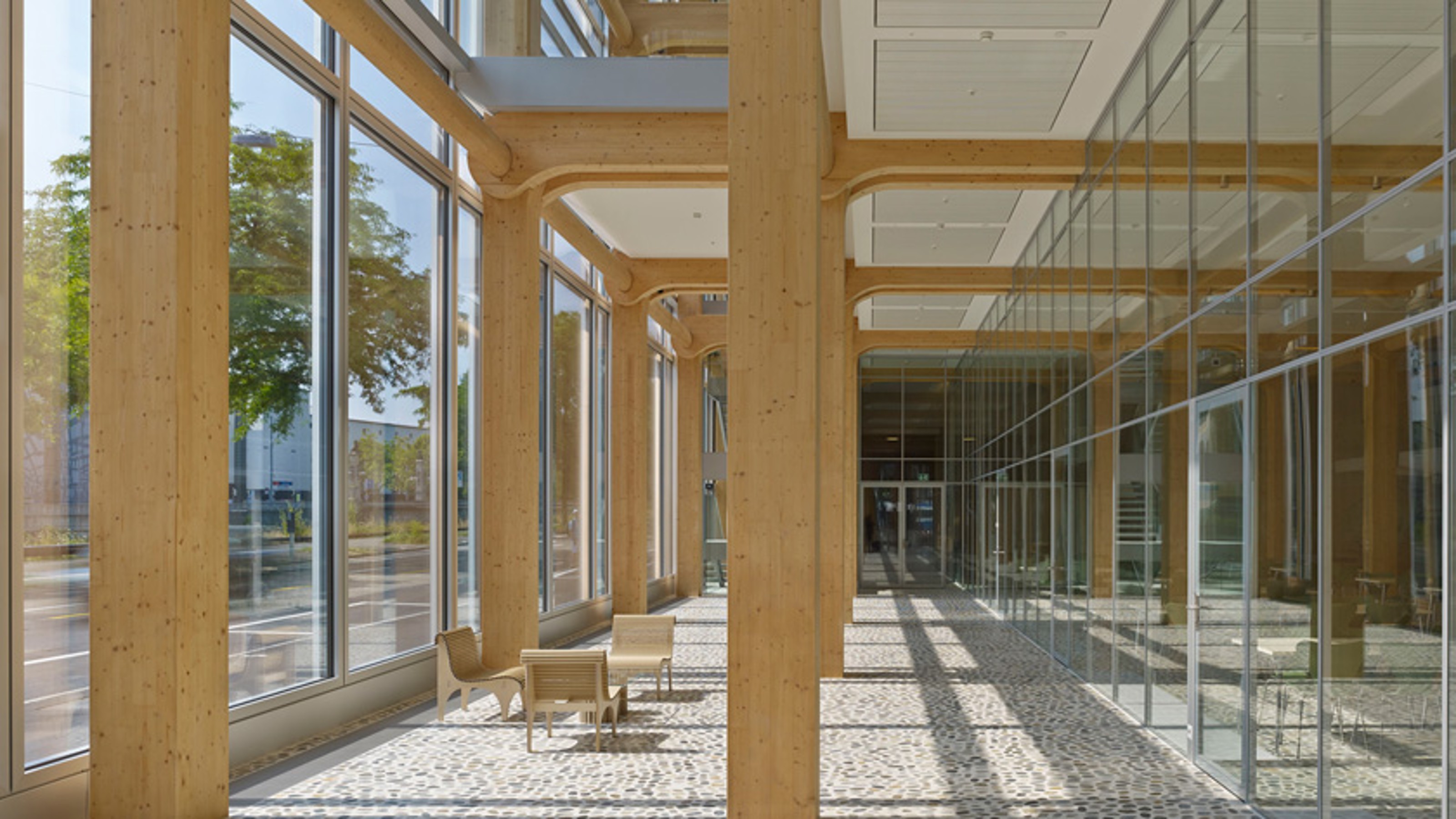 Tamedia publishing house, interior view of the building