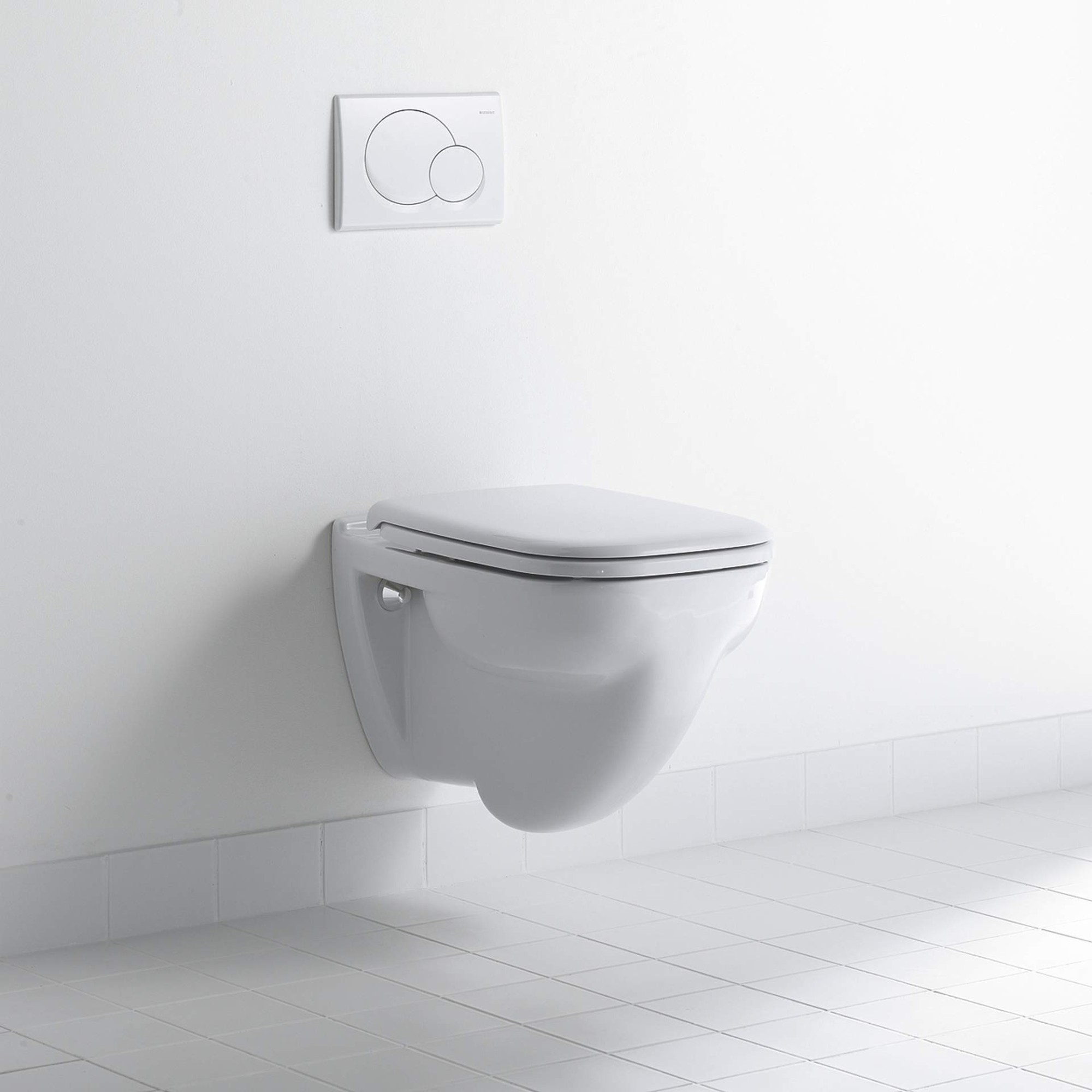 Barrierefreies Bad mit erhöhtem WC D-Code
