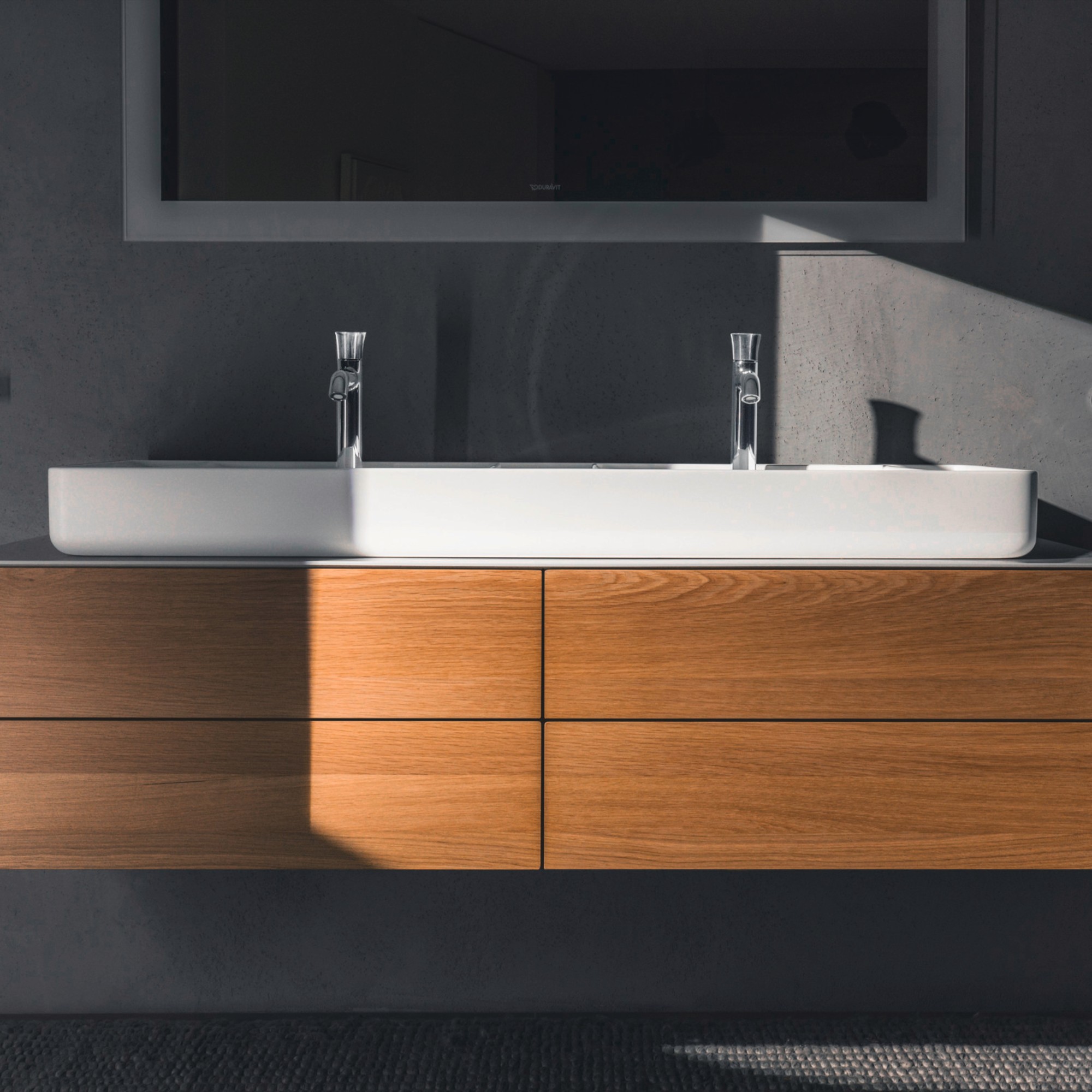 02_bathroom for two